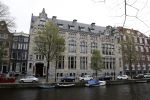 Amsterdam 1 november 2017
In complex de Grooten Heer heeft Edwin Evers een appartement / huis gekocht.
