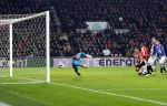 Eindhoven, 22 Januari 2017 Kompetitiewedstrijd PSV-SC Heerenveen, eindstand 4-3
Erwin Mulder wordt gepasseerd.
Doelpunt Hector Moreno