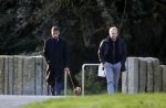 Amsterdam 11 november 2017
Gerard Spong met zijn partner en hondje in hun Rolls Royce van ruim 500K