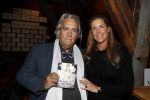 Blaricum 6 oktober 2017
Boek cd presentatie Han Peekel in Blaricum. han met zijn dochter