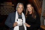 Blaricum 6 oktober 2017
Boek cd presentatie Han Peekel in Blaricum. han met zijn dochter