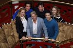 Zeist 31 oktober 2017
Hans Kazan met zijn zoons Steven Oscar Renzo en schoondochter Mara in het Fyji hotel in zeist