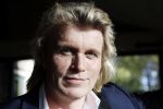 Laren, 13 November 2017
Presentatie CD en boek Ben Cramer.
Hans Klok