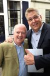 Den Bosch, 17 Oktober 2017
Veiling en tentoonstelling Kleding van Sandra Reemer bij Addy v d Krommenacker.
Henk Krol met Ronnie Tober