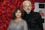 Amsterdam 6 november 2017 
Premiere my fair lady in carre. Henriette Tol met man
