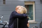 Amsterdam 14 oktober 2017
Afscheidsdienst van burgemeetser Eberhard v d Laan in het concertgebouw. Humberto Tan met zijn vrouw Ineke en Eva Jinek