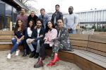Amsterdam 26 oktober 2017 
De deelnemers-presentatie van het tv-programma Into The Waves Bovenste rij v.l.n.r. Miro Kloosterman, Joshua Nolet (ChefSpecila), Tim Douwsma, Donny Roelvink en Negativ (Maurits Delchot). Onderste rij v.l.n.r Nochtli Peralta Alvares, Touriya Haoud, Kay Nambiar, Christina Curry en Sonja Silva