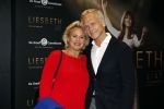 Amsterdam 2 oktober 2017
Premiere Liesbeth List de musical in Carre. Jaap Jongbloed met vriendin