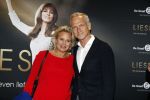 Amsterdam 2 oktober 2017
Premiere Liesbeth List de musical in Carre. Jaap Jongbloed met vriendin