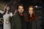 Amsterdam 2 oktober 2017
Premiere Liesbeth List de musical in Carre. Job Bovelander met vriendin Chava Voor in t Holt