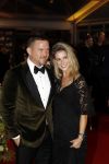 Amsterdam 12 oktober 2017 
Uitreiking televizierring in het afas live theater. Johnny de Mol met zijn zwangere vriendin Anouk v Schie