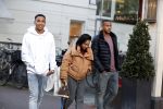 Amsterdam 11 november 2017
Kenny Tete met zijn nieuwe porsche panamera op de pc hooftstraat