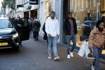 Amsterdam 11 november 2017
Kenny Tete met zijn nieuwe porsche panamera op de pc hooftstraat