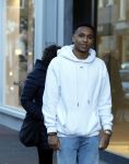 Amsterdam 11 november 2017
Kenny Tete met zijn nieuwe porsche panamera op de pc hooftstraat