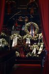 Amsterdam 14 oktober 2017
Afscheidsdienst van burgemeetser Eberhard v d Laan in het concertgebouw. Bloemstuk Koning Willem Alexander en Koningin Maxima