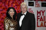 Amsterdam 6 november 2017 
Premiere my fair lady in carre. 
Laura Fygi met man