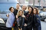Amsterdam 7 november 2017
Fred v Leer  Leontine Borsato Kim Feenstra  Chantal Bles Quinty Trustfull en Kristina Bozilovic op de cornelis schuytstraat.