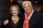 Amsterdam 2 oktober 2017
Premiere Liesbeth List de musical in Carre. Marco Bakker en Willeke v Ammelrooij