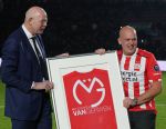 Eindhoven, 22 Januari 2017 Kompetitiewedstrijd PSV-SC Heerenveen, 
eindstand 4-3
Huldiging Michael v Gerwen en Toon Gerbrands