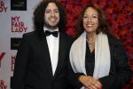Amsterdam 6 november 2017 
Premiere my fair lady in carre. paula Patricio met zoon