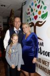 Barendrecht 6 oktober 2017
Opening restaurant wensdroom van Rob Geus. Rob met zwangere vrouw en dochter