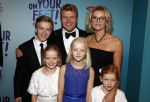 Utrecht 29 oktober 2017
Premiere on your feet in beatrixtheater in Utrecht. Bastiaan Ragas met zijn vrouw Tooske en hun kinderen