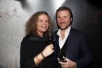 Scheveningen 7 november 2017
Noekpresentatie DEAL van Rob Jansen geschreven door Michiel v Egmond. Twan Scheepers met zijn vrouw Carola