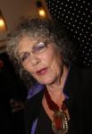 Den Bosch, 17 Oktober 2017
Veiling en tentoonstelling Kleding van Sandra Reemer bij Addy v d Krommenacker.
Willeke v Ammelrooy
