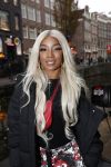 Amsterdam 5 november 2018
Presentatie Linda Man door Linda de Mol en Beau v erven Dorens. Aisha