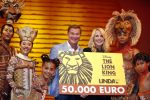 Scheveningen 17 oktober 2018
2 jaar de Lion King in het afas circustheater. Linda de Mol en Albert Verlinde