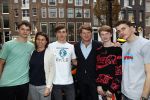 Amsterdam 5 november 2018
Presentatie Linda Man door Linda de Mol en Beau v erven Dorens. Beau had zijn vrouw Selly en kinderen meegenomen