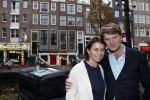 Amsterdam 5 november 2018
Presentatie Linda Man door Linda de Mol en Beau v erven Dorens. Beau had zijn vrouw Selly en kinderen meegenomen