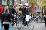Amsterdam 5 november 2018
Presentatie Linda Man door Linda de Mol en Beau v erven Dorens. Beau had zijn vrouw Selly en kinderen meegenomen