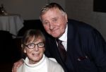 Hoofddorp 11 november 2018
Bram Biesterveld (Pommetje Horlepiep) viert zijn 80e verjaardag. Bram met zijn vriendin Betty Schooljan