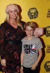 Scheveningen 17 oktober 2018
2 jaar de Lion King in het afas circustheater. Bridget Maasland met zoon Mees