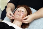 Amsterdam 4 oktober 2018
Bruni Heinke wordt behandels door Agniezka van Bodyfix.
