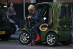 Amsterdam 16 oktober 2018
Connie Witteman doet boodschappen met haar dochter Constanza Breukhoven in haar Connieâ€™s Creative car concept.