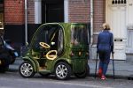 Amsterdam 16 oktober 2018
Connie Witteman doet boodschappen met haar dochter Constanza Breukhoven in haar Connieâ€™s Creative car concept.