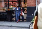 Amsterdam 16 oktober 2018
Connie Witteman doet boodschappen met haar dochter Constanza Breukhoven in haar Connieâ€™s Creative car concept.