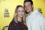 Scheveningen 17 oktober 2018
2 jaar de Lion King in het afas circustheater. dave Dekker met vriendin