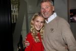 Amsterdam 30 oktober 2018
Boekpresentatie Kelly Weekers. Haar man John Ewbank reikte het eerste boek uit. Day Ewbank met haar opa