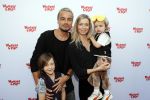Den Haag 14 oktober 2018
Premiere Woezel en pip in koninklijke schouwburg Den haag. Dinand en Lucy Woesthoff kwam met hun 2 jongste kinderen.