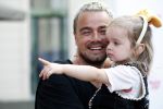 Den Haag 14 oktober 2018
Premiere Woezel en pip in koninklijke schouwburg Den haag. Dinand en Lucy Woesthoff kwam met hun 2 jongste kinderen.