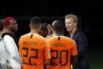 Amsterdam 13 oktober 2018
Nederland - Duitsland in de Johan Cruijff arens . eindstand 3-0
Na de Wedstrijd werden Dirk Kuyt en Rafael v d Vaart  gehuldigd. Dirk had zijn vrouw Gertrude en kinderen meegenomen. Rafael had zijn vriendin Estavan Polman en zijn kinderen Damian en Jesslynn meegenomen . Ook zijn ouders en schoonouders waren erbij.