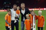 Amsterdam 13 oktober 2018
Nederland - Duitsland in de Johan Cruijff arens . eindstand 3-0
Na de Wedstrijd werden Dirk Kuyt en Rafael v d Vaart  gehuldigd. Dirk had zijn vrouw Gertrude en kinderen meegenomen. Rafael had zijn vriendin Estavan Polman en zijn kinderen Damian en Jesslynn meegenomen . Ook zijn ouders en schoonouders waren erbij.