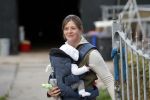 Wijdewormer 19 oktober 2018
Marnix Knetemann aan het werk op zijn boerderij. Zij zus Elise komt op bezoek met haar pas geboren baby.