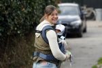 Wijdewormer 19 oktober 2018
Marnix Knetemann aan het werk op zijn boerderij. Zij zus Elise komt op bezoek met haar pas geboren baby.