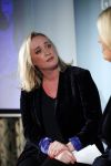 Amsterdam 23 oktober 2018
Boekpresentatie van Antoinette Scheulderman in de soho House . Eva Jinek overhandigt haar het eerste boek.