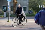 Amsterdam 16 oktober 2018
Felix Rottenberg bellend op de fiets.