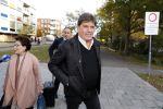 Amsterdam 6 november 2018
Advocaat Gert-Jan Knoops arriveert samen met Frank Masmeijer en zijn vrouw Carry Knoops bij de rechtbank in Amsterdam. De rechtbank in Amsterdam behandelt dinsdag de uitleveringszaak tegen de voormalig-tv-presentator.
